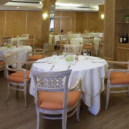 韦斯普奇星际酒店 比森齐奥营