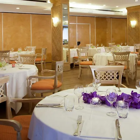 韦斯普奇星际酒店 4*