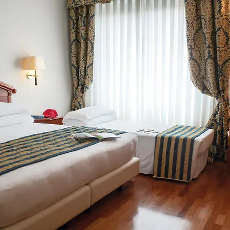 韦斯普奇星际酒店 酒店 4*