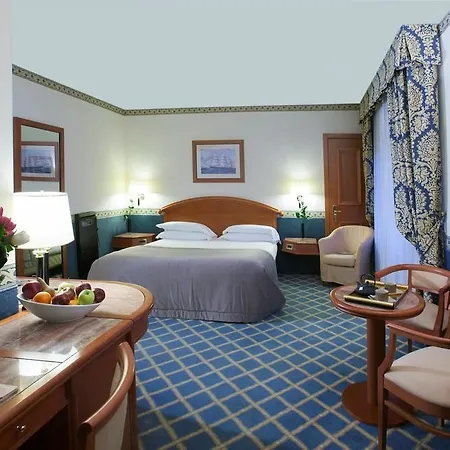 酒店 韦斯普奇星际酒店 4*