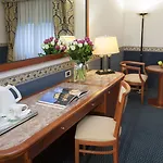 Starhotels Vespucci 4*