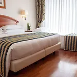Отель Starhotels Vespucci Кампи-Бизенцио
