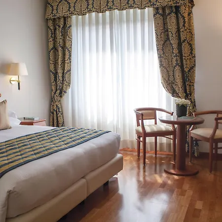 Starhotels Vespucci Szálloda