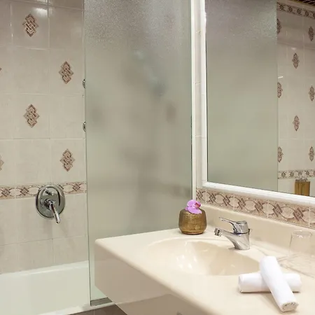 Starhotels Vespucci Szálloda Campi Bisenzio