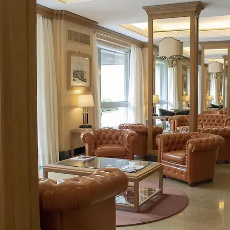 Hotel Starhoteles Vespucci 4*
